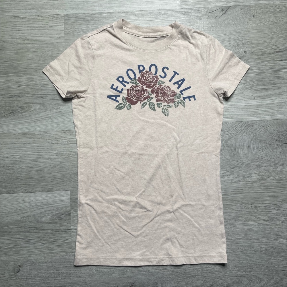 Aeropostale Cream Red Fitted Short Sleeve Tee